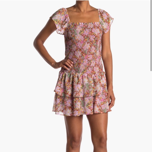 NWOT Lush Women’s Floral Ruffle Smocked Mini Dress in a size Medium - Picture 1 of 6